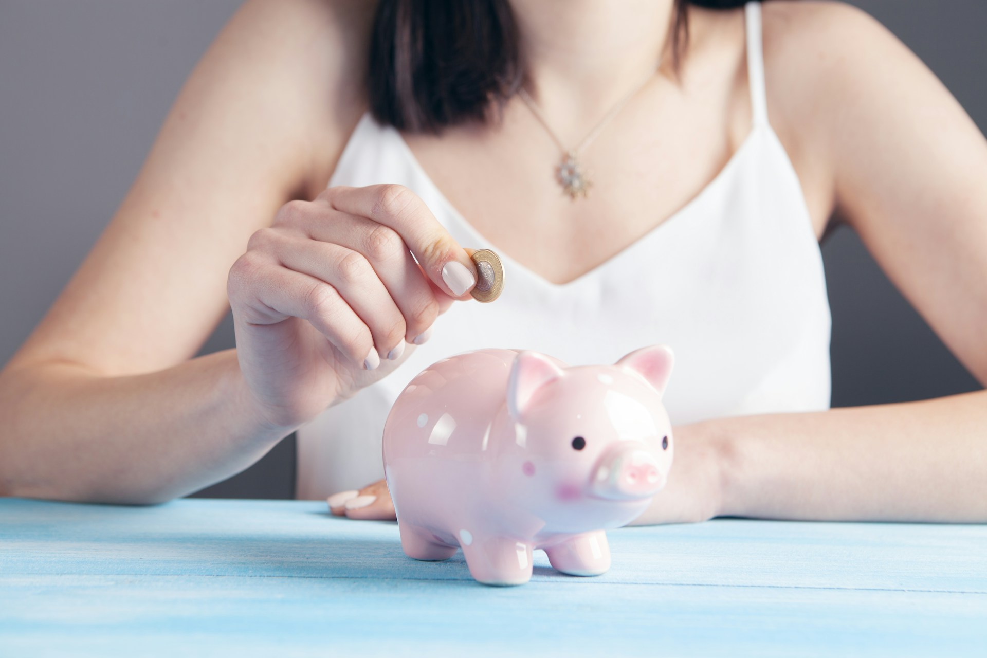 5 hábitos simples para poupar dinheiro e melhorar as tuas finanças